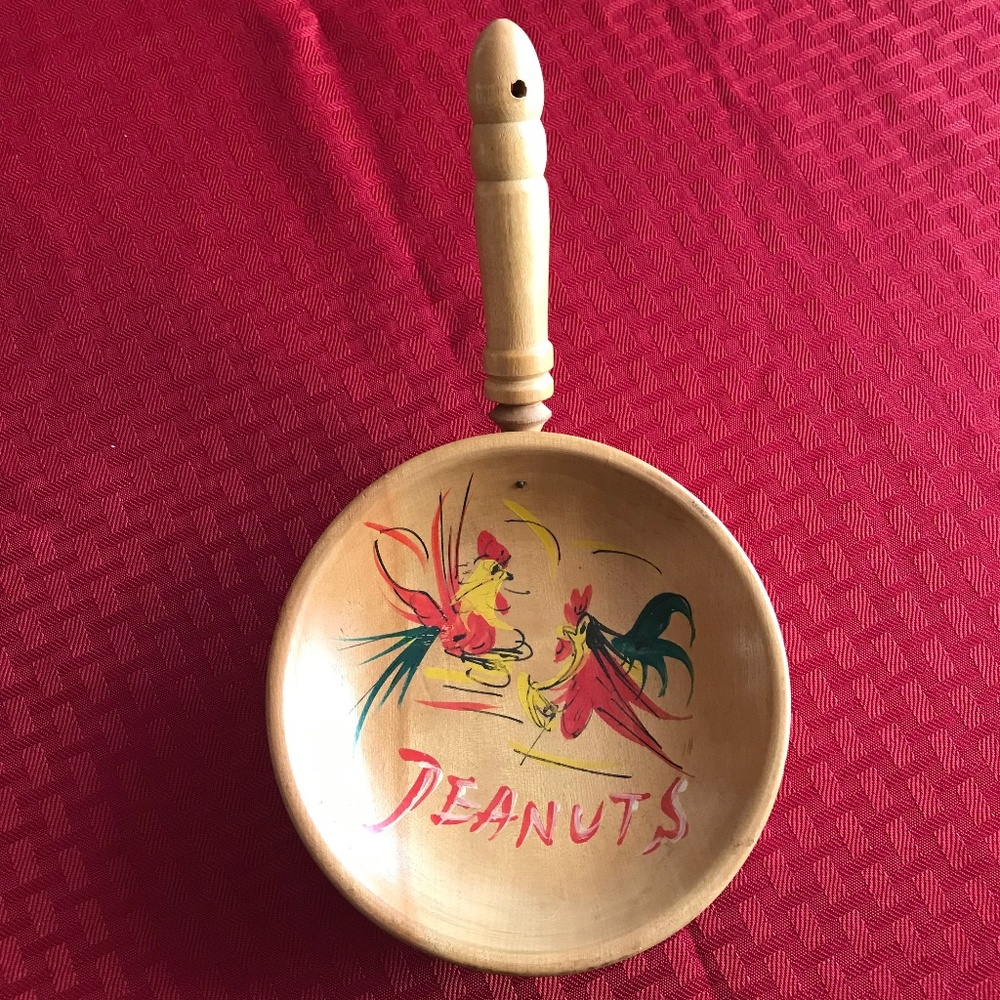 Vintage Wooden Peanut Server